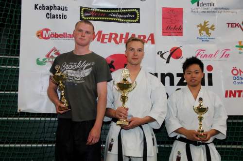 banzai 2013-0032.JPG --- erstellt mit toms-galerie V1.3 - www.tomshaus.de